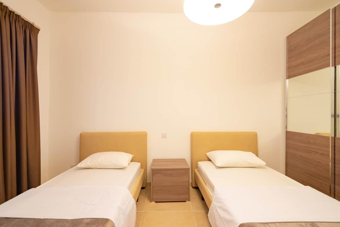 Fort Cambridge Apartments By Homely 슬리에마 외부 사진